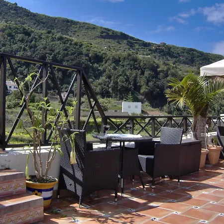 Apartamento Rustic With Small Patio-terrace *