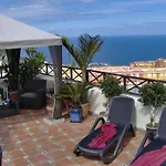 Daire Rustic With Small Patio-terrace *