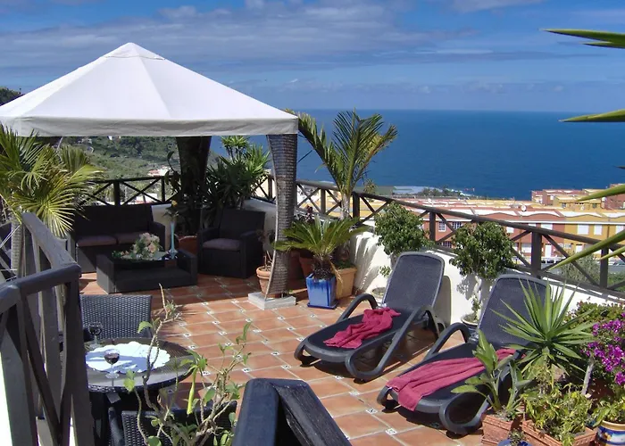 Rustic With Small Patio-terrace Apartament *